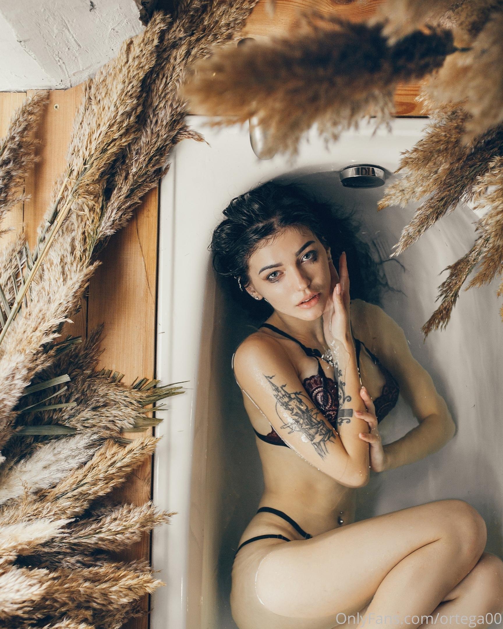 Ирена Ортега онлифанс