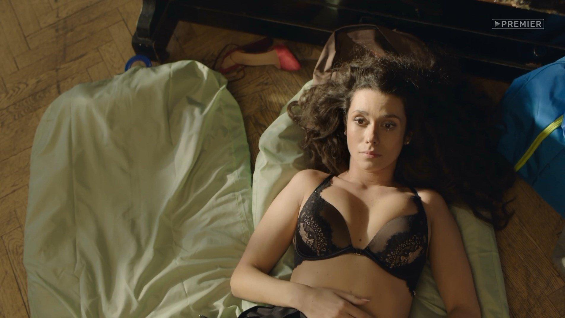 Фото в лифчике Виктория заболотная. Фото в лифчике Виктория заболотная.