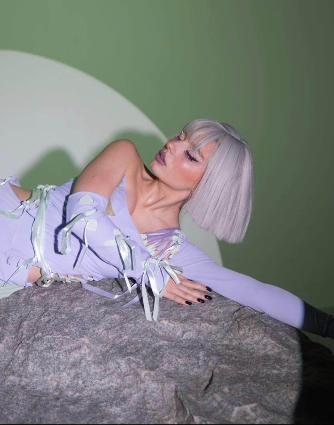 Инстаграм и youtube блогер Яна Зенина, ее биография и факты из жизни. Инстаграм и youtube блогер Яна Зенина, ее биография и факты из жизни.