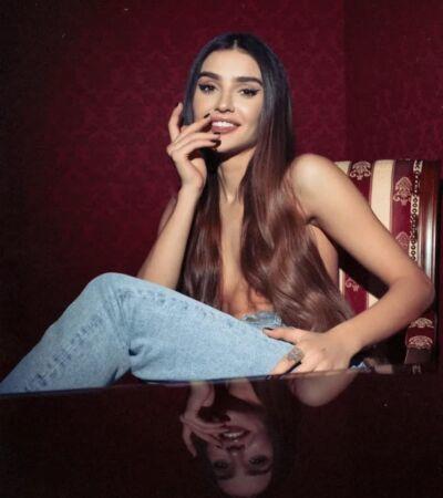 Дина Саева - слив голых фото (18+) тик ток звезды