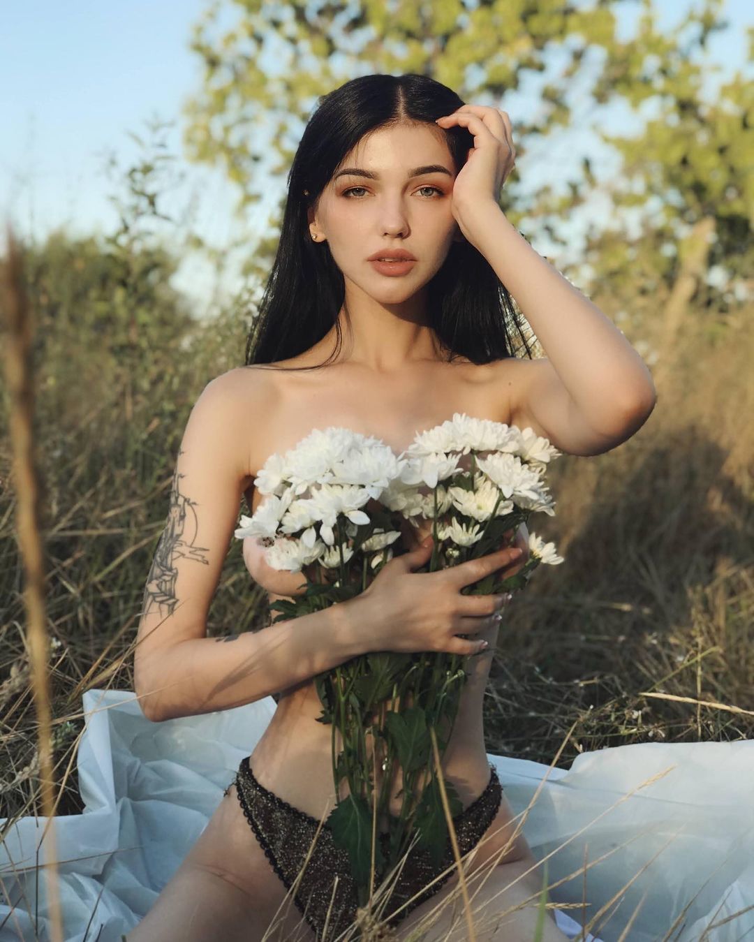 Irena Ortega модель слив