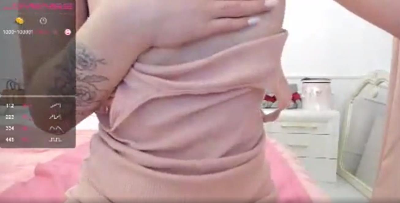 Казашка Or1ka с ником Juzzefina24. Казашка Or1ka с ником Juzzefina24.