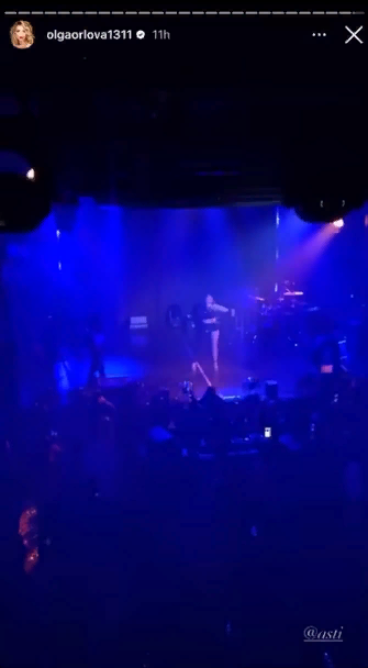 Слитые фото с концерта Ивлеевой от Орловой.