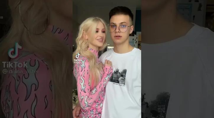 Фогель и Астер подтвердили свои отношения с помощью видео и постам к фото Фогель и Астер подтвердили свои отношения с помощью видео и постам к фото