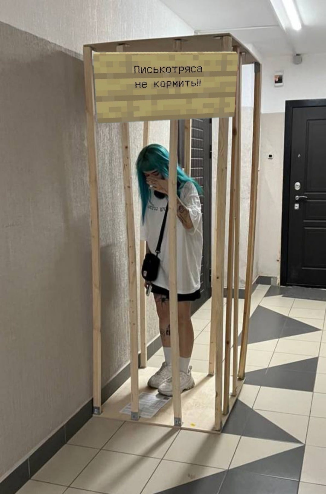 Слив лиза бебрина без макияжа. Слив лиза бебрина без макияжа.