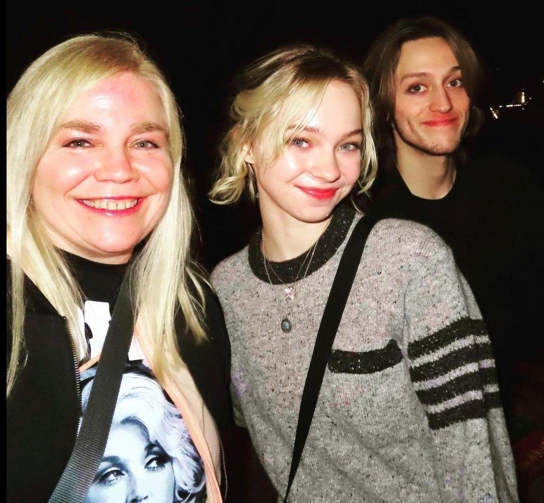 Эмма Майерс актриса