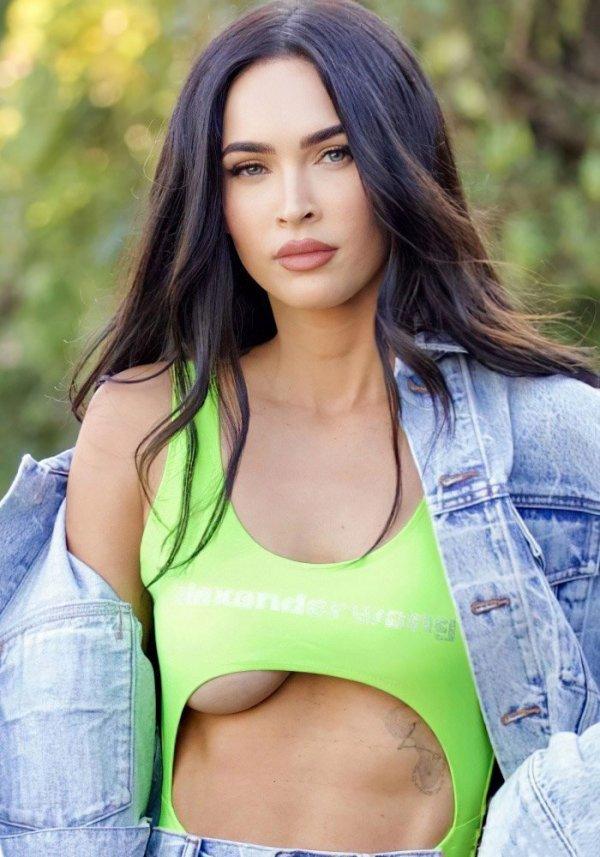 Меган Фокс грудь 2021 Меган Фокс грудь 2021