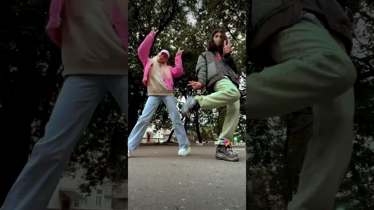 Обои на телефон Настя Кош и Макар