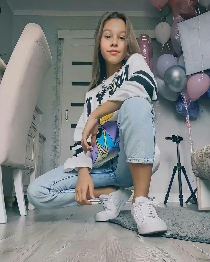 Фото онлайн - Милана Некрасова (30 фото).