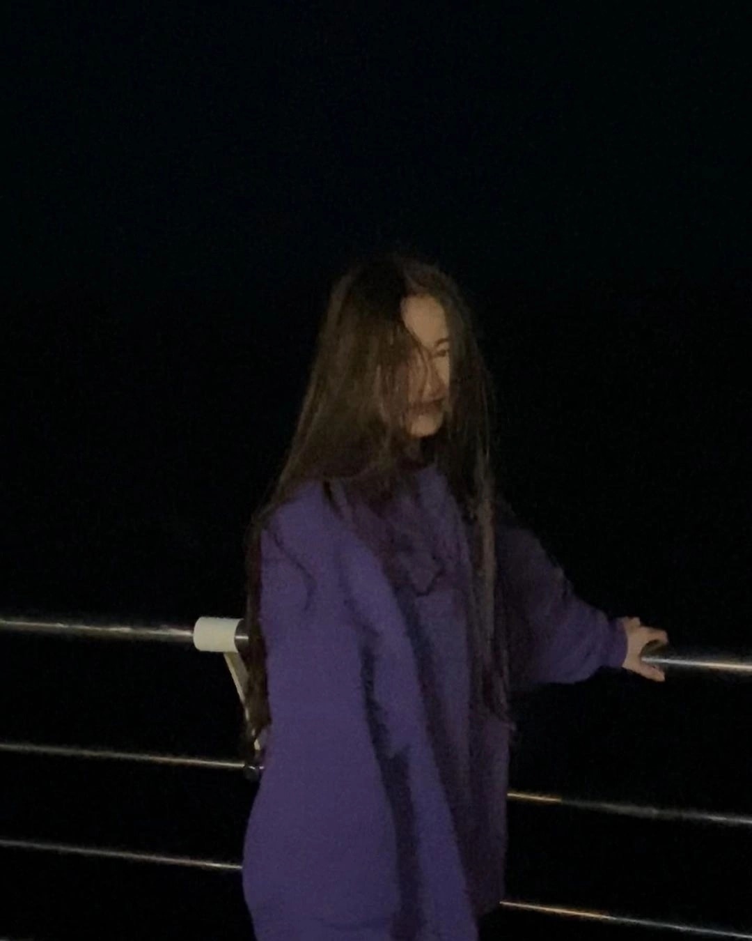 Она занимается вокалом, учится танцевать и посещает театральную студию «Эрмита». Она занимается вокалом, учится танцевать и посещает театральную студию «Эрмита».