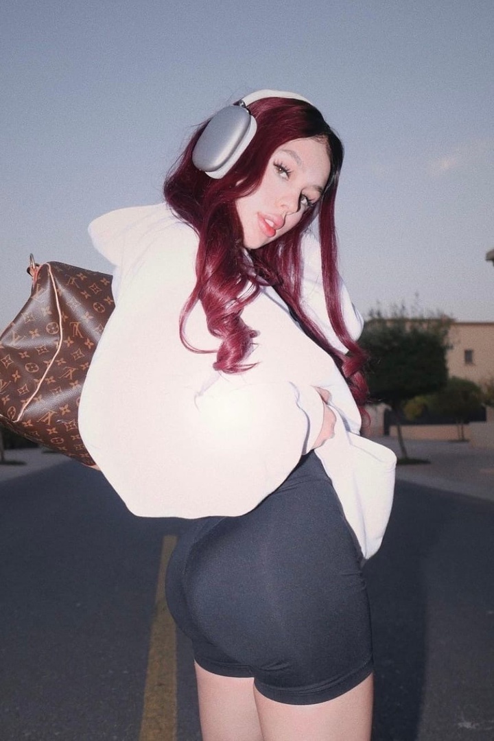 Свежий Слив Даша Дошик 2023 (50 откровенных Онлифанс фото I_am_doshik) Свежий Слив Даша Дошик 2023 (50 откровенных Онлифанс фото I_am_doshik)