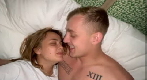 Саша Стоун и Валя Саша Стоун и Валя