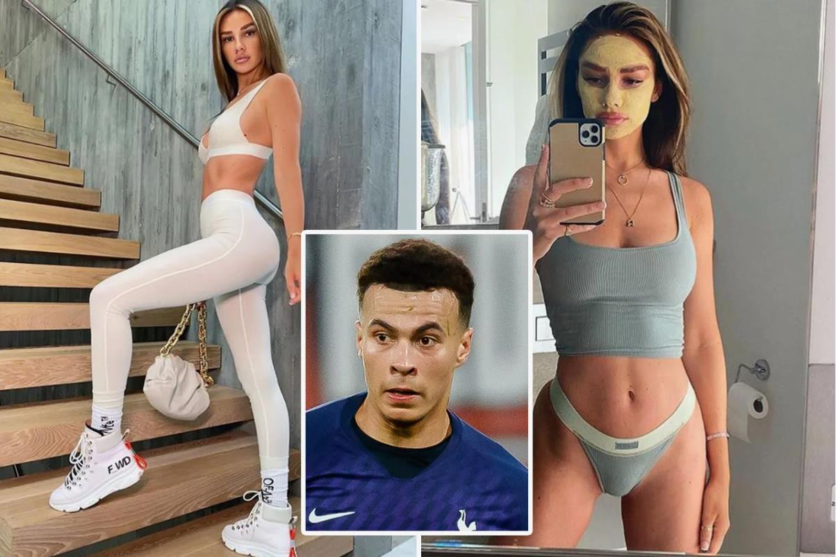 Ещё одна подборка откровенных фотографий и селфи Руби Мэй. Ещё одна подборка откровенных фотографий и селфи Руби Мэй.