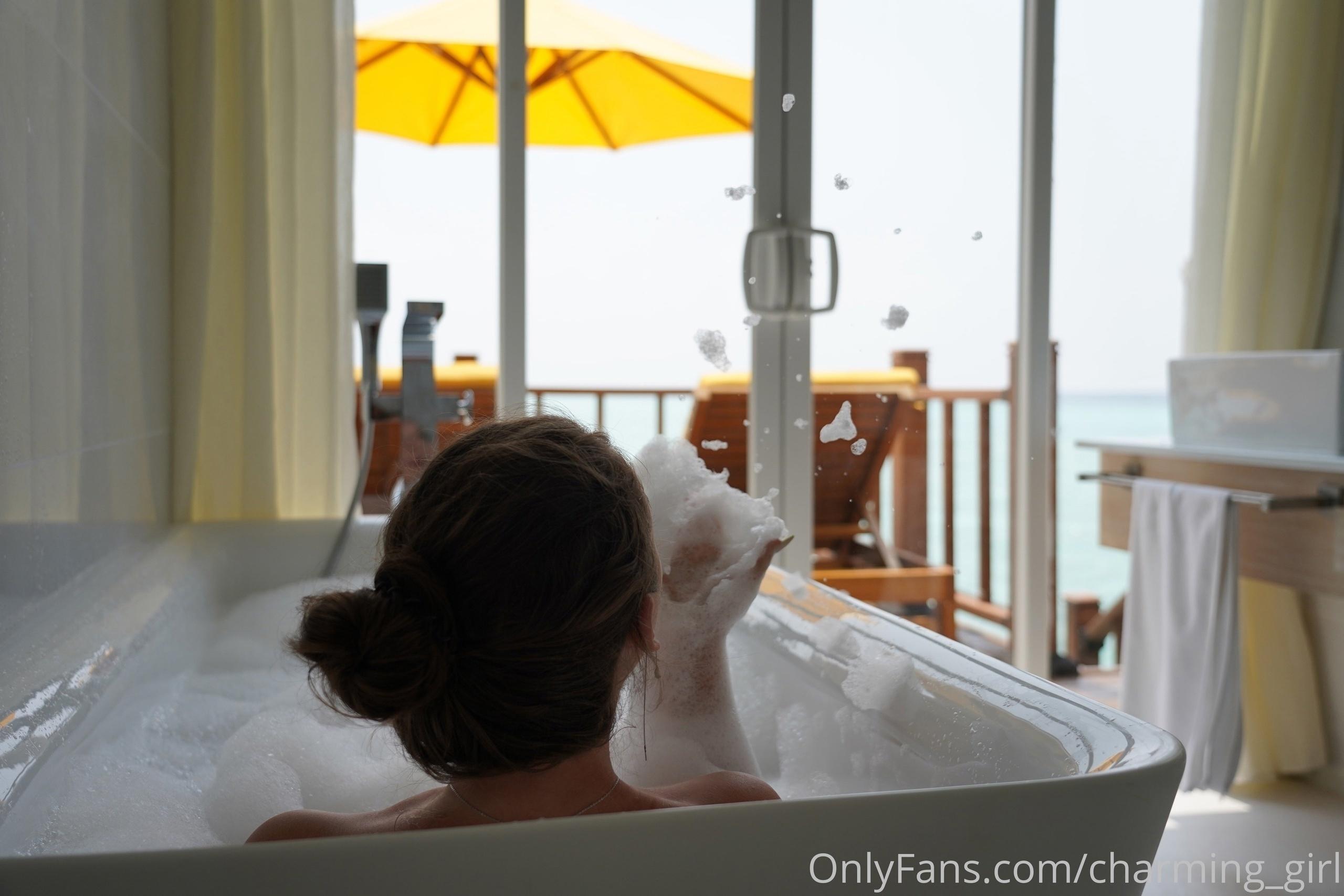 Полный слив charming_girl. Полный слив charming_girl.