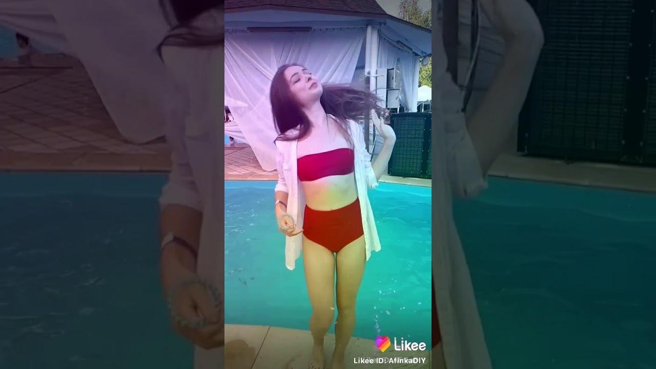 Слив леди Дианы Зайцевой в купальнике. Слив леди Дианы Зайцевой в купальнике.