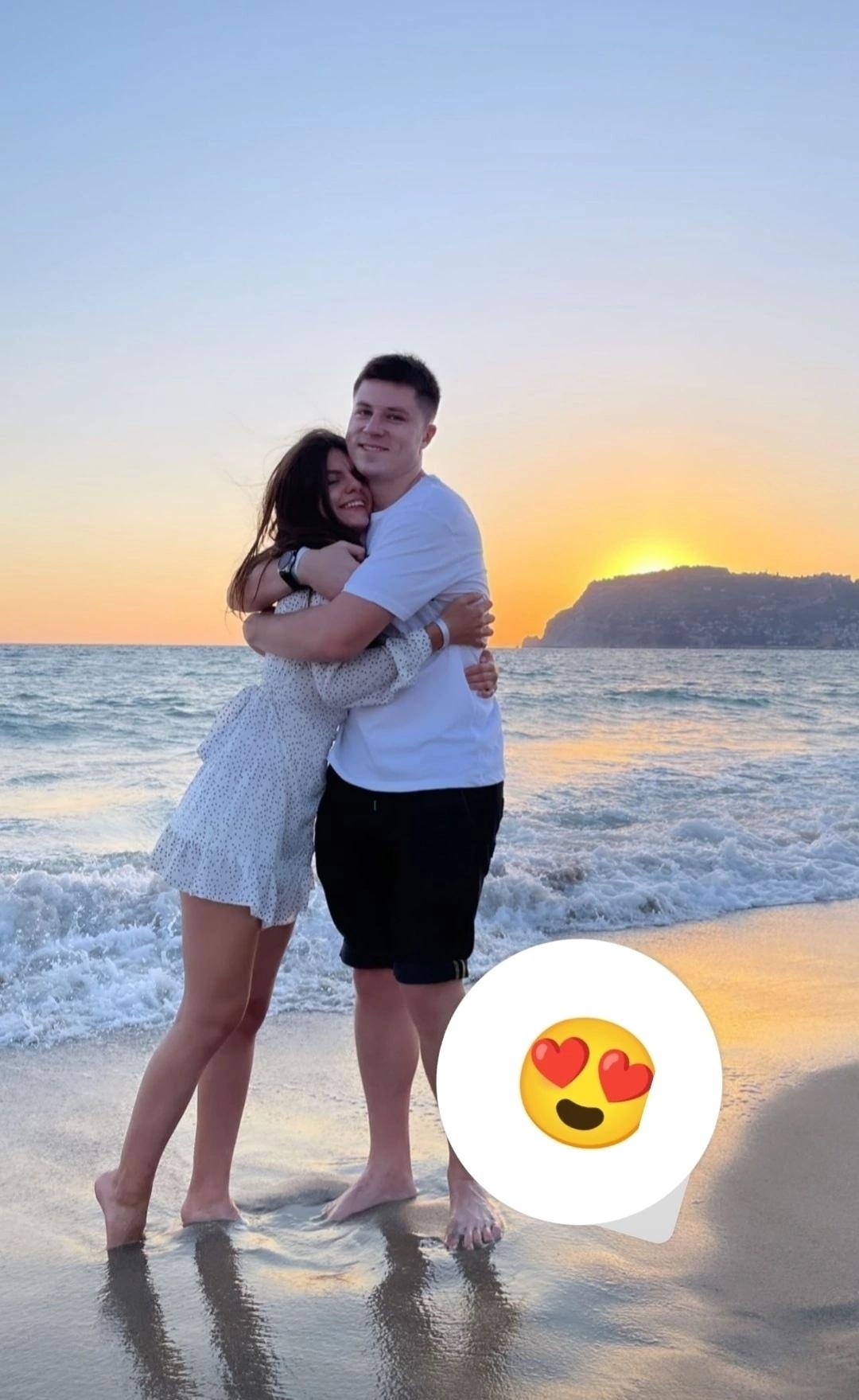 Романтический снимок Анетка и Кент АПК на море. Романтический снимок Анетка и Кент АПК на море.