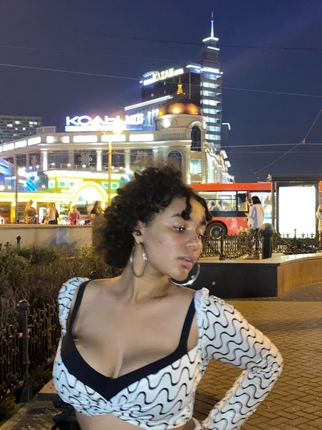 Откровенные фото голой тик-токерши sarrarap (Сарры) тут. Откровенные фото голой тик-токерши sarrarap (Сарры) тут.