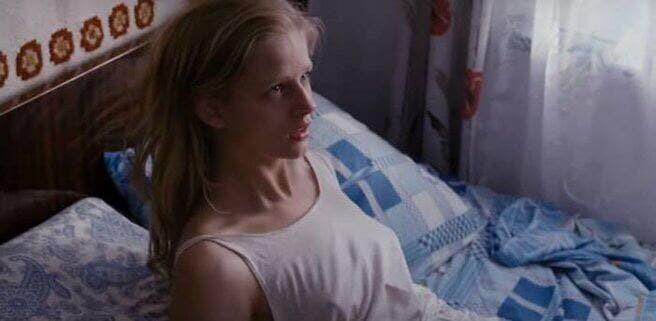 Александра бортич в откровенных сценах. Александра бортич в откровенных сценах.