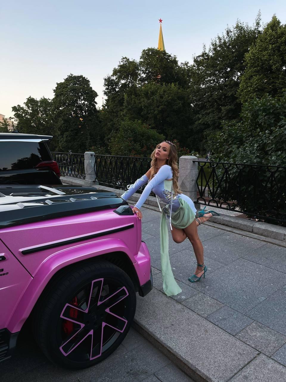 Голая Валя Карнавал (50 Фото) - Слив Вали Карнавал. Голая Валя Карнавал (50 Фото) - Слив Вали Карнавал.