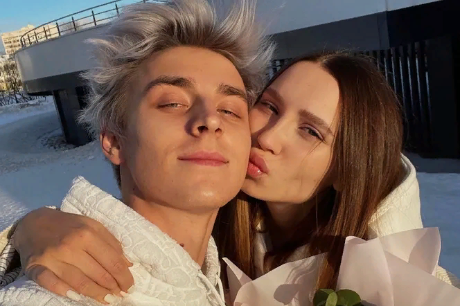 27-летний Влад А4 ждет ребенка от блогерши Юлии Годуновой. 