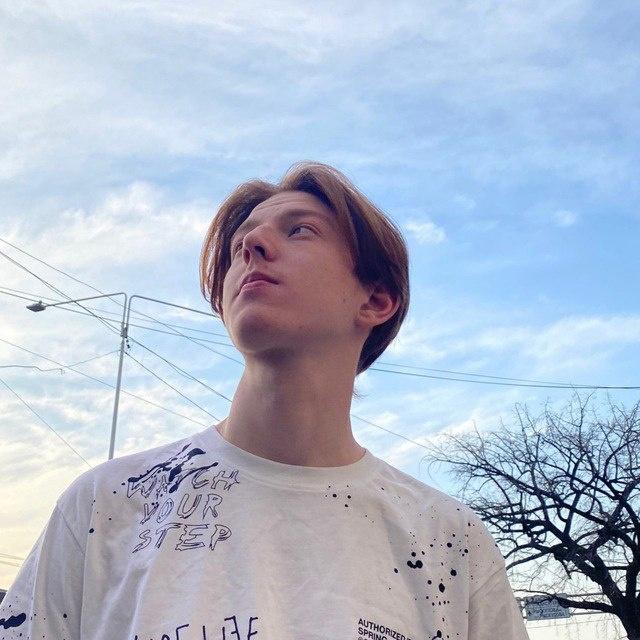 Даша Дошик и Никита - пара, которую объединяла любовь и доверие. Даша Дошик и Никита - пара, которую объединяла любовь и доверие.