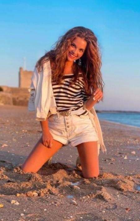 Аудитория «ТикТока» знает Маргариту Дьяченкову как Margo Flury, за свежими роликами которой следят миллионы подписчиков. Аудитория «ТикТока» знает Маргариту Дьяченкову как Margo Flury, за свежими роликами которой следят миллионы подписчиков.