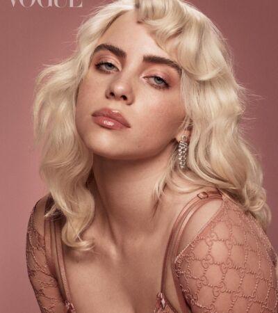 18-летняя Билли Айлиш впервые обнажилась перед публикой. 18-летняя Билли Айлиш впервые обнажилась перед публикой.