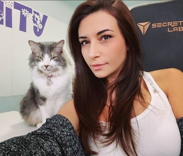 Фото знаменитости Fumimochi с OnlyFans. Фото знаменитости Fumimochi с OnlyFans.