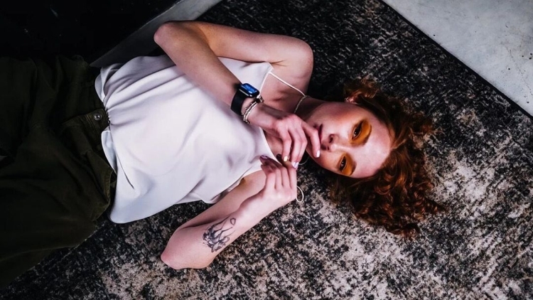 Обои для рабочего стола. улыбка, актриса, веснушки, Россия, Чернобыль. Обои для рабочего стола. улыбка, актриса, веснушки, Россия, Чернобыль.