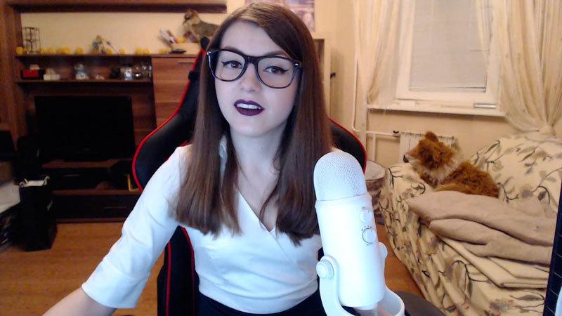 Очередной слив стримерши. На этот раз у нас Оляша, которую в свое время слили и теперь она в открытую продает свои пошлые фото. Очередной слив стримерши. На этот раз у нас Оляша, которую в свое время слили и теперь она в открытую продает свои пошлые фото.