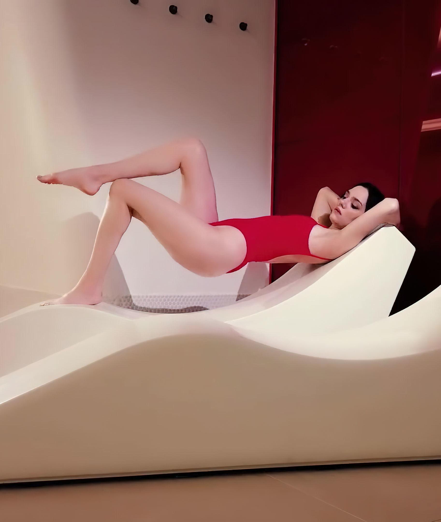 Евгения Медведева в журнале "MAXIM" откровенные фото Евгения Медведева в журнале "MAXIM" откровенные фото