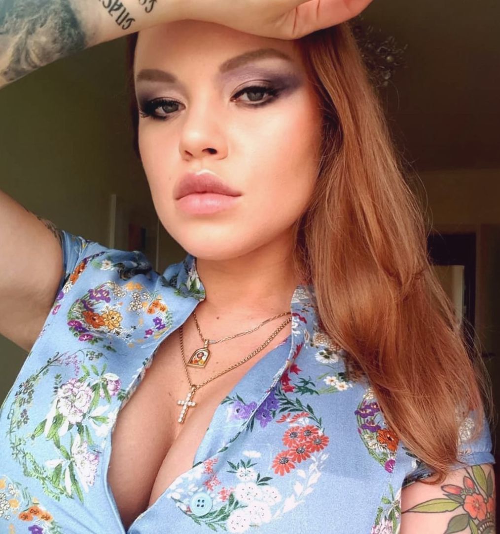 Горячая Олеся Малибу слив с онлифанc. Горячая Олеся Малибу слив с онлифанc.