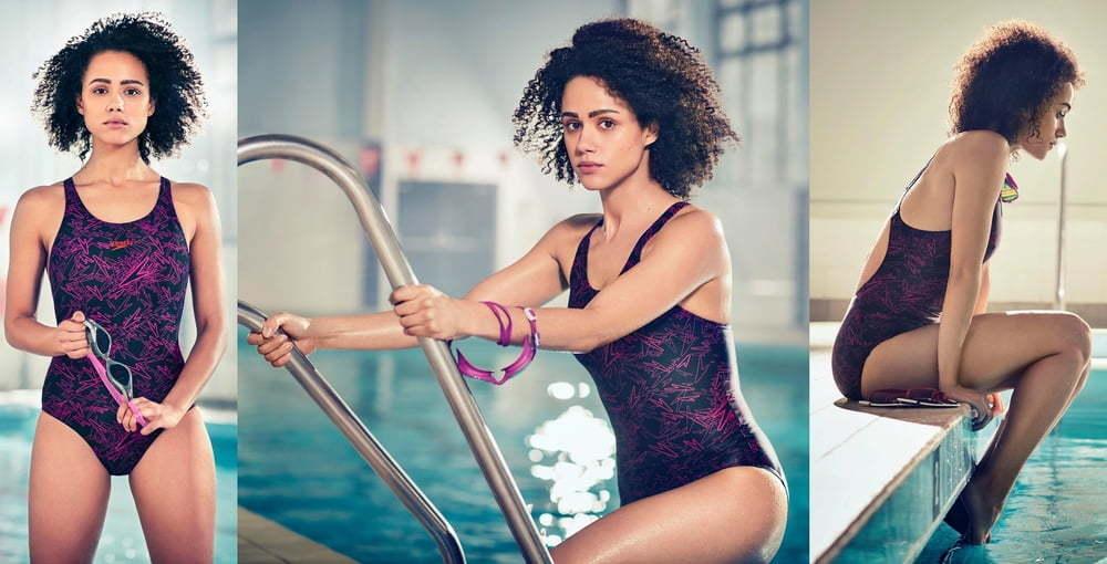 По словам хакеров, фото украдены ими из личного архива 28-летней британской актрисы. По словам хакеров, фото украдены ими из личного архива 28-летней британской актрисы.