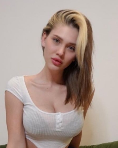 В 2016 году Алена решила, что желает развивать социальные сети и зарабатывать. В 2016 году Алена решила, что желает развивать социальные сети и зарабатывать.