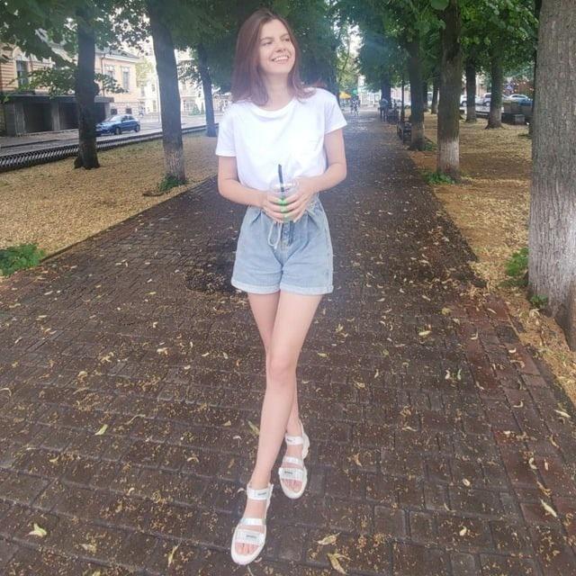 Снимки во время городской прогулки видимо с Кентом АПК. Снимки во время городской прогулки видимо с Кентом АПК.