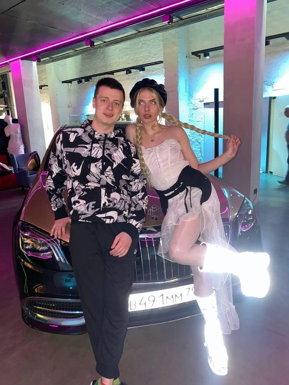 Треш на стриме мелстрой mellstoy live лайв Треш на стриме мелстрой mellstoy live лайв