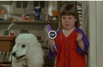 Гифка девочка с расческой злится