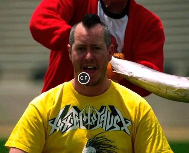 Гифка дал леща рыбой