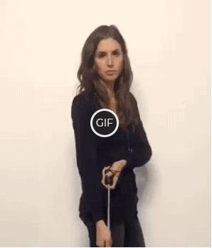 Смешная гифка зонтик с Факом