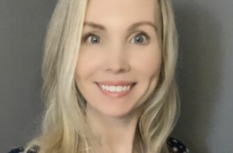 Слив Джейн Холли (30 Онлифанс фото милфы Holly Jane)