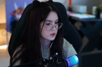 Стримерша Chr1swave (30 фото Крисвейл слитых в сеть)