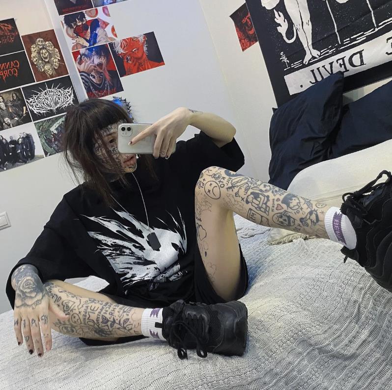 Битмейкер София "ssspringvoid" Ковригина (30 фото слитых в сеть)