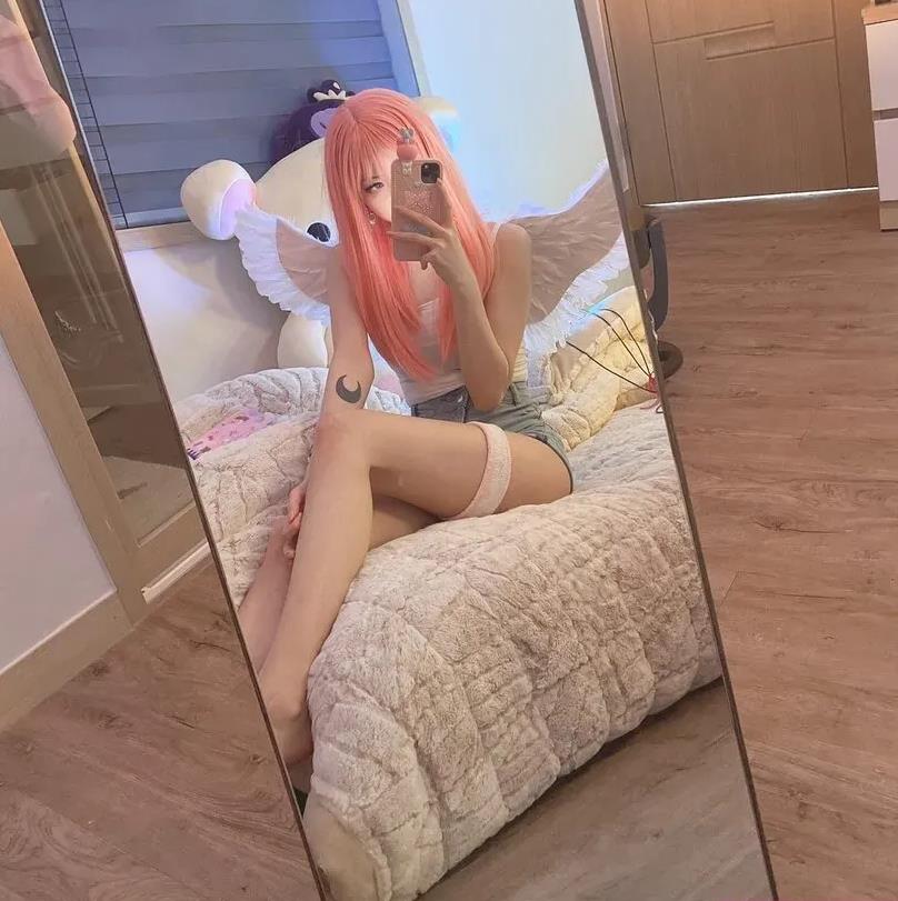 Горячее косплей фото satanmate в Аниме образе с ангельскими крыльями. Горячее косплей фото satanmate в Аниме образе с ангельскими крыльями.