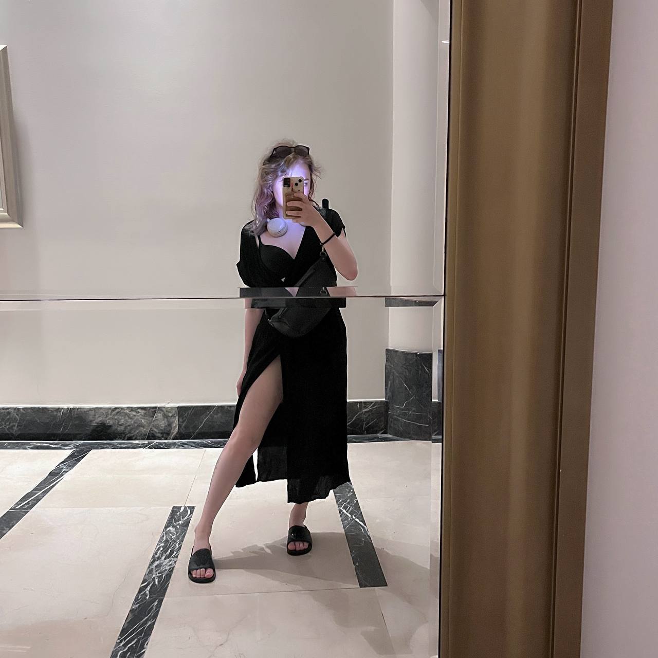 Стримерша Ксяша "Ksyasha" (25 фото Ксеньи Тарасовой слитых в сеть)