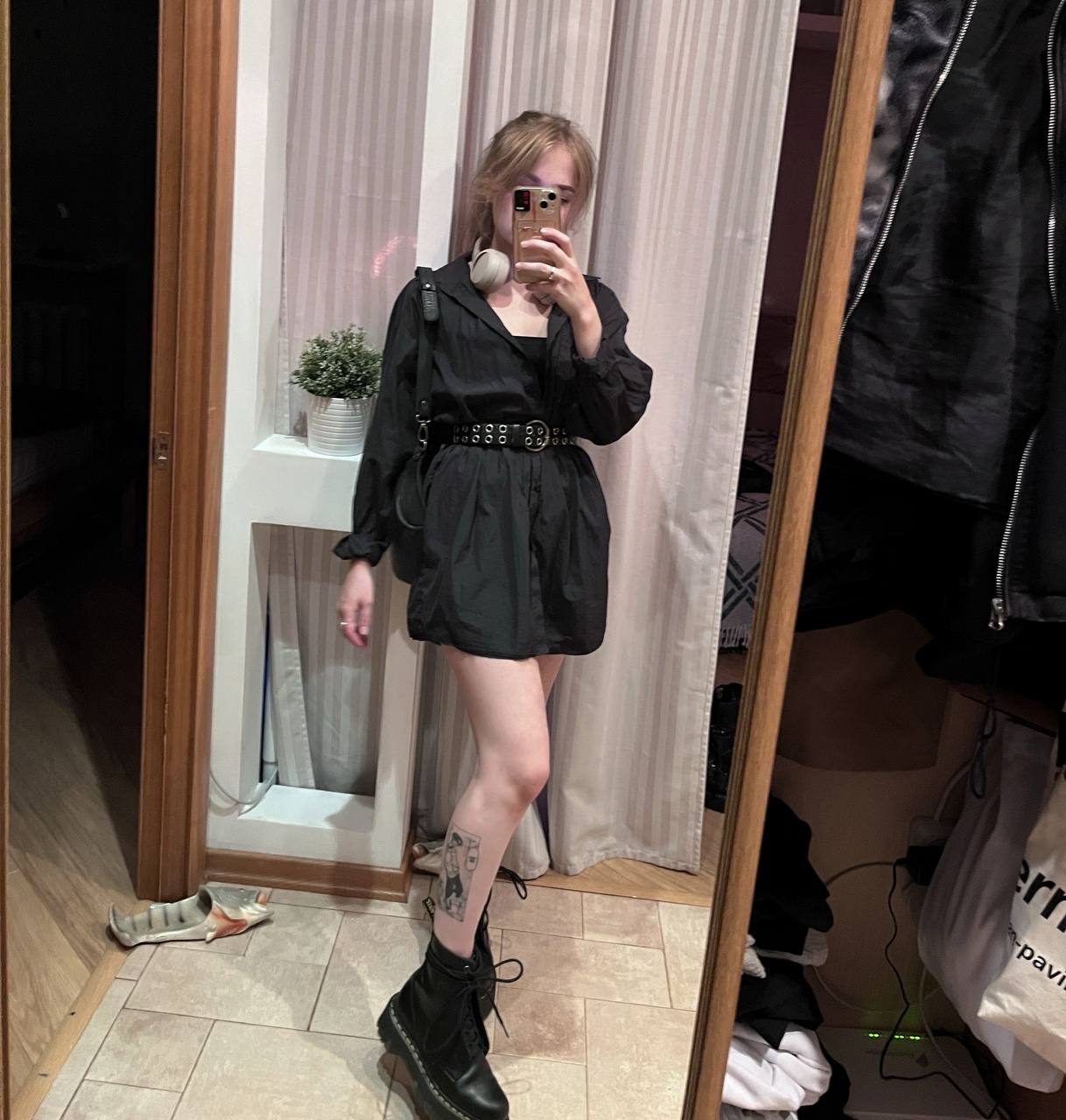 Стримерша Ксяша "Ksyasha" (25 фото Ксеньи Тарасовой слитых в сеть)