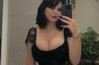 Модель Onlyfans Эзра A.A.V. Вандан (30 фото "Acnoctem" слитых в сеть)