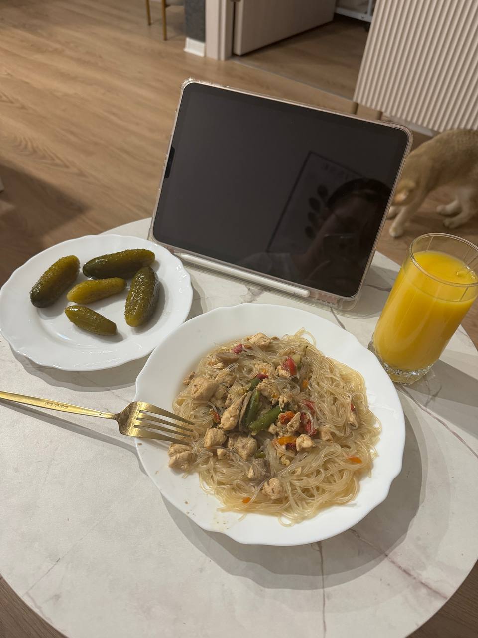 Модель из ТГ Алина "vvinogradikk" (43 фото слитых в сеть)