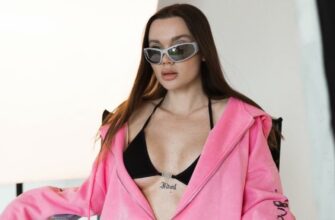 Блогер и певица Vlada Koko (30 слитых в сеть фото)