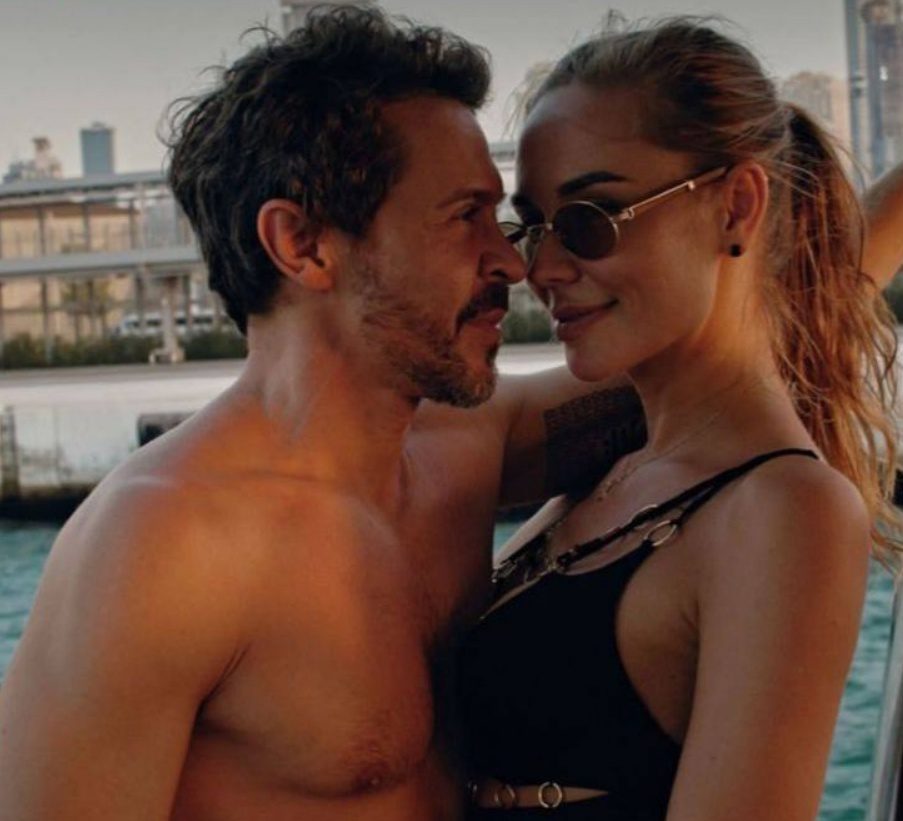 Секси фото Деревянко и Зоя Фуць.