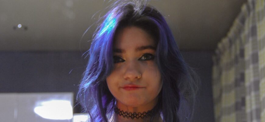 Блогерша Рина "Rinajopka" (8 фото слитых в сеть)